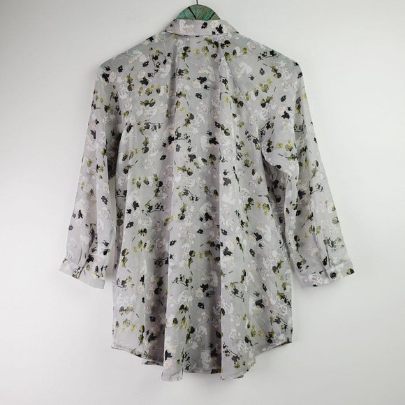 Cabi Matinee Sheer Floral Button Up Blouse Sz XS - Picture 8 of 10